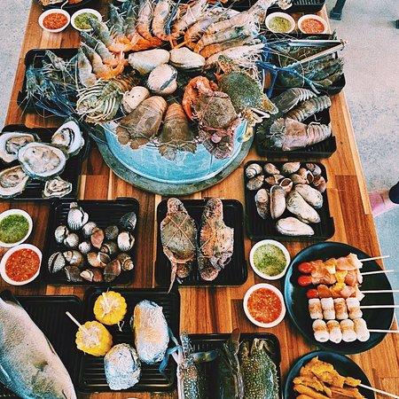 Tong Talay Seafood Buffet